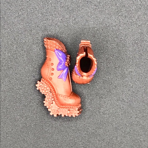 Monster High Robecca Steam Dance Class Doll - Picture 9 of 9